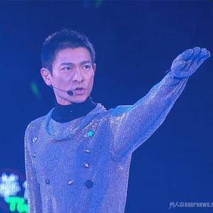 男人哭吧哭吧不是罪